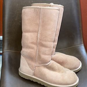 Ugg Australia Classic Tall Size 9 Chestnut